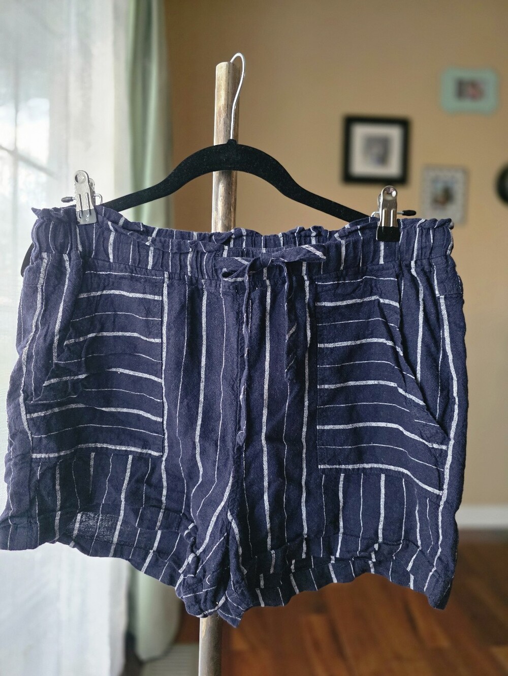Thread & Supply Linen Blend Pull On Navy Striped Shorts Size Large